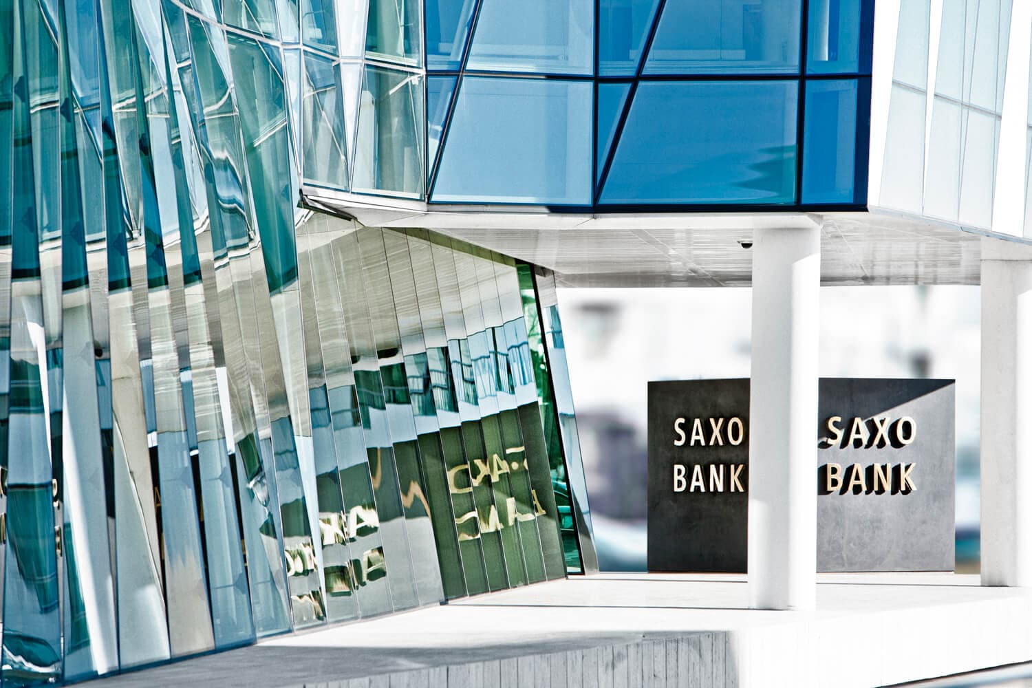 Saxo headquarters 3 300dpi